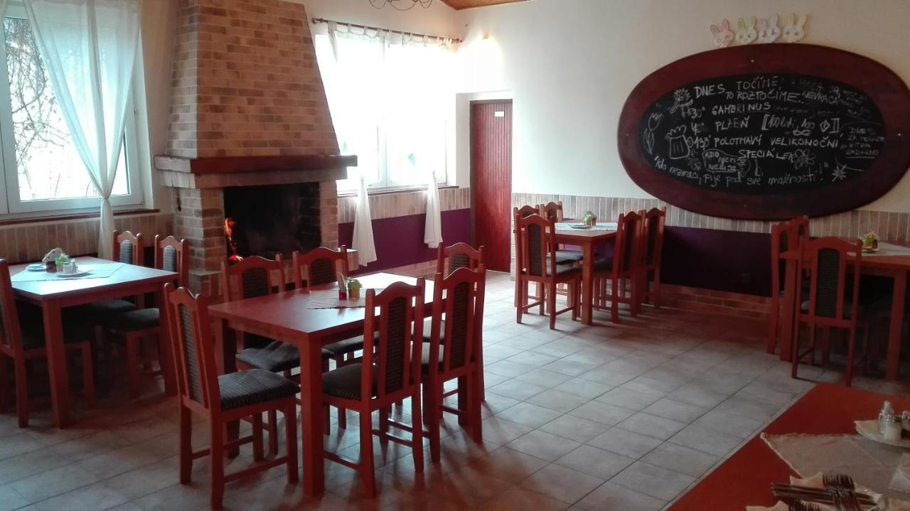 Penzion Maco Buchlovice Dış mekan fotoğraf